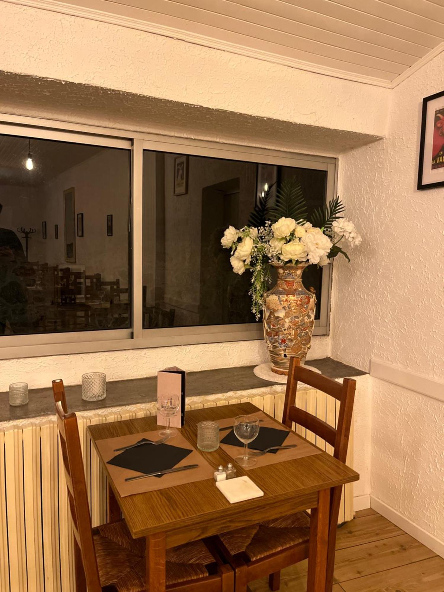 Café du commerce Genolhac Extérieur photo